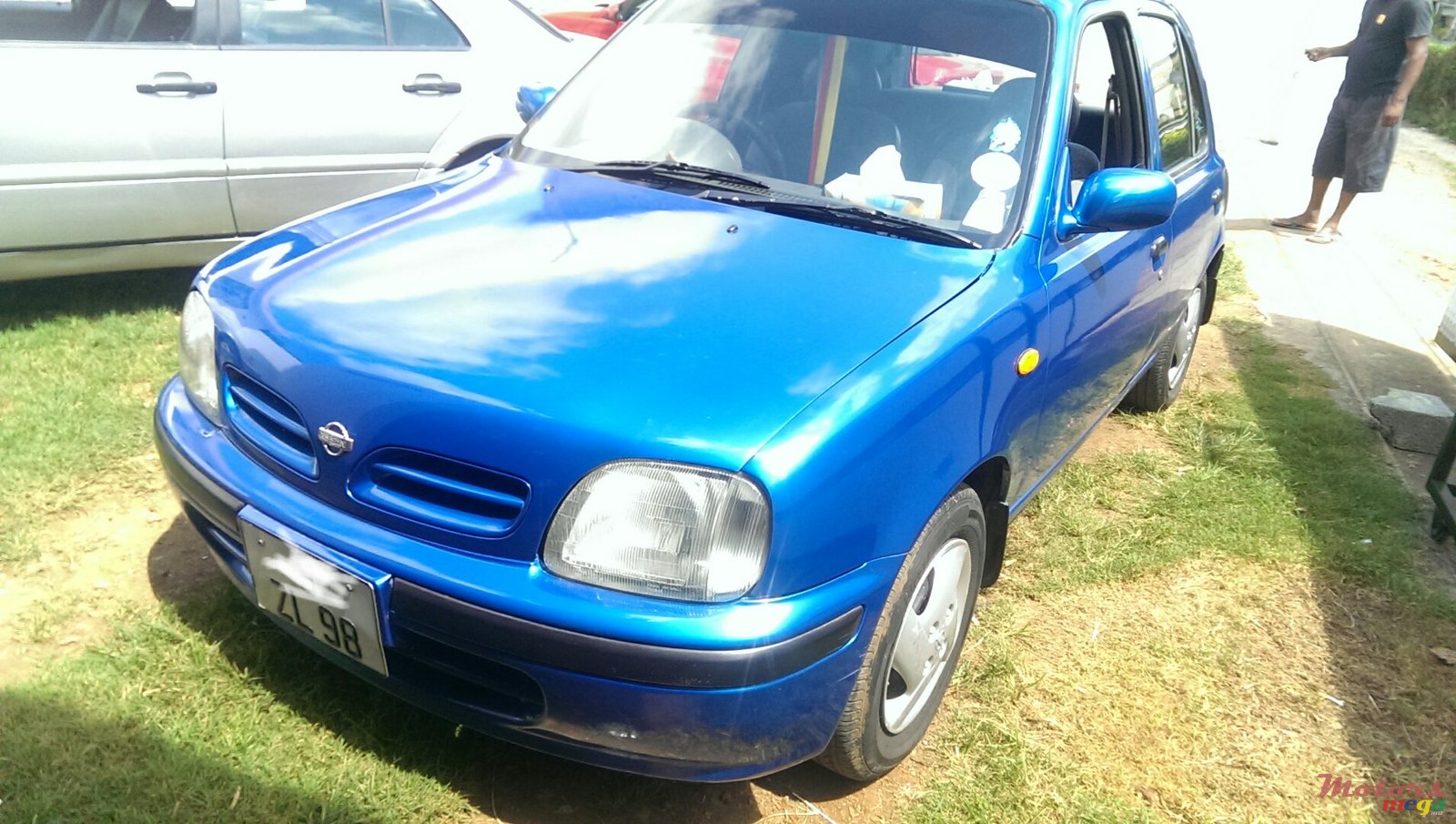 1998' Nissan photo #1