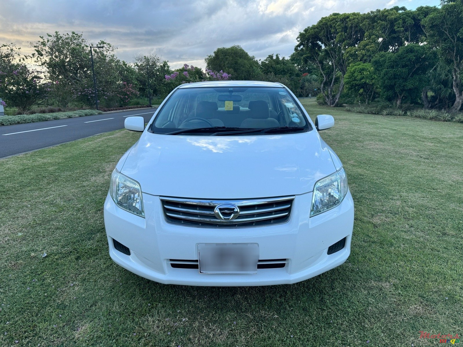 2010' Toyota Axio photo #1