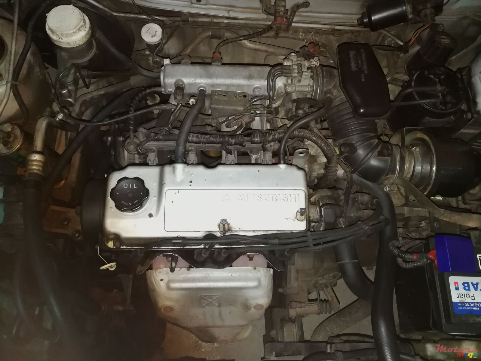 2000' Mitsubishi Lancer photo #2