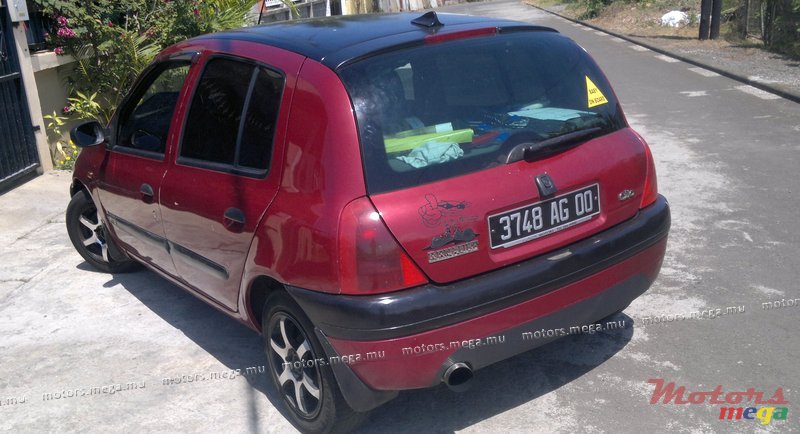 2000' Renault photo #1