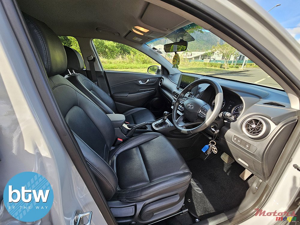 2021' Hyundai Kona photo #5