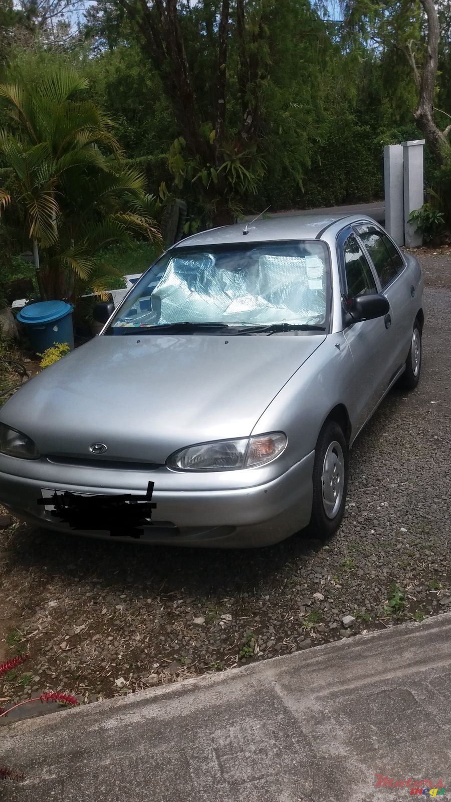 1995' Hyundai Accent photo #1