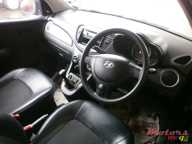 2012' Hyundai i10 photo #5