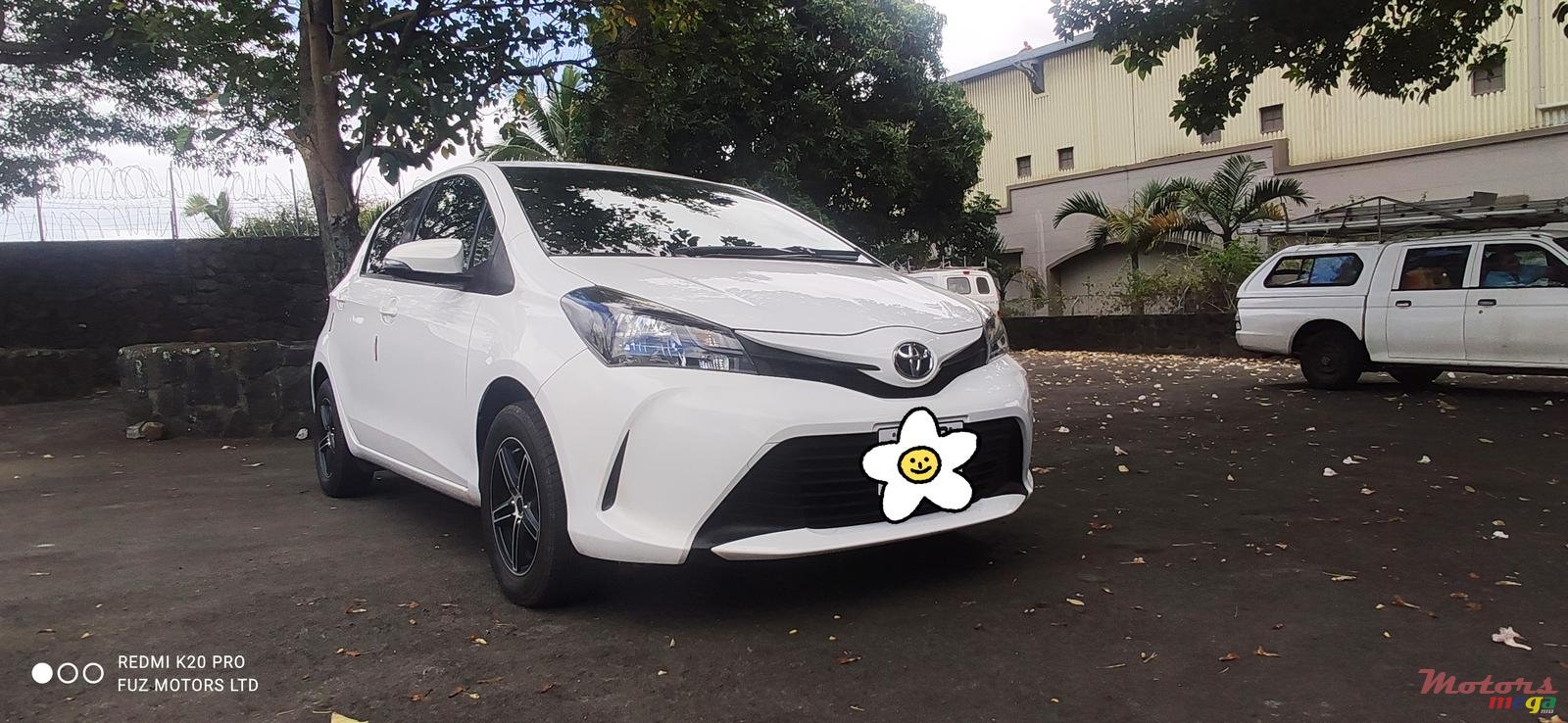 2015&#x27; Toyota Vitz 1000cc photo #2