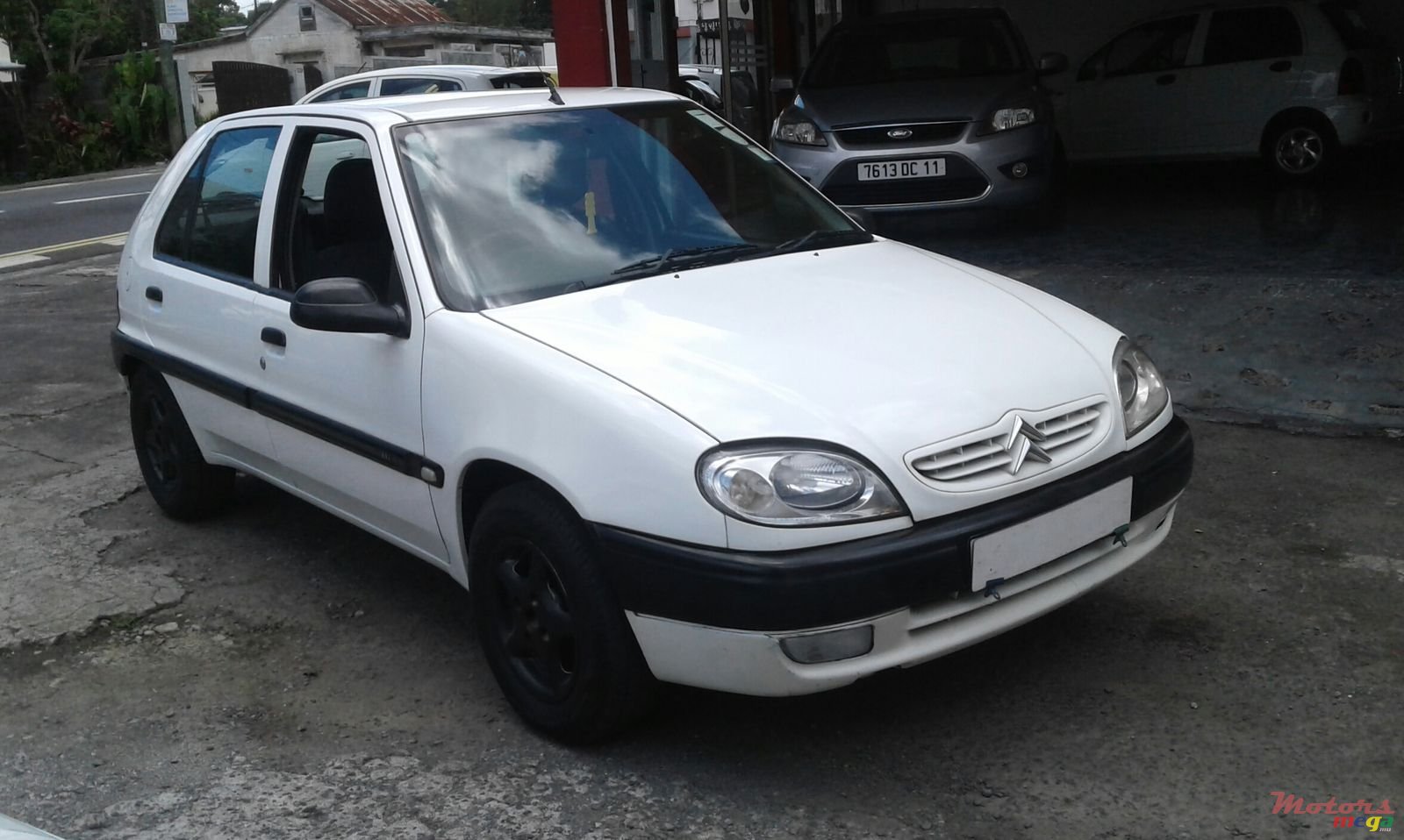 2000' Citroen Saxo photo #1