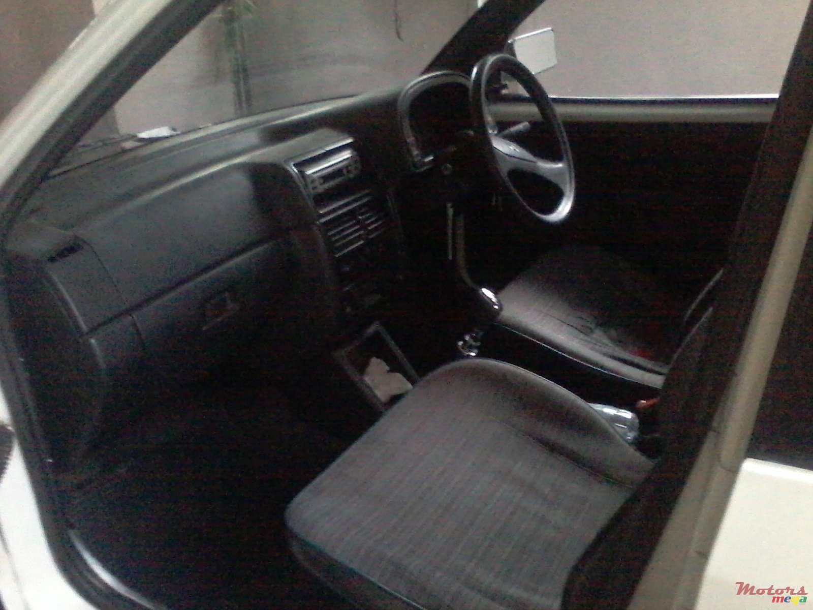 1993' Citroen AX photo #4