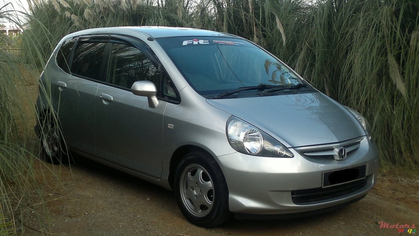2007' Honda Fit photo #1