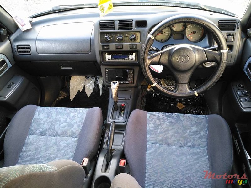 1998' Toyota RAV4 photo #5