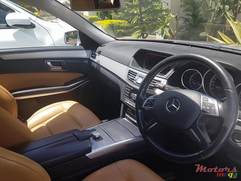 2015' Mercedes-Benz E-Class photo #4