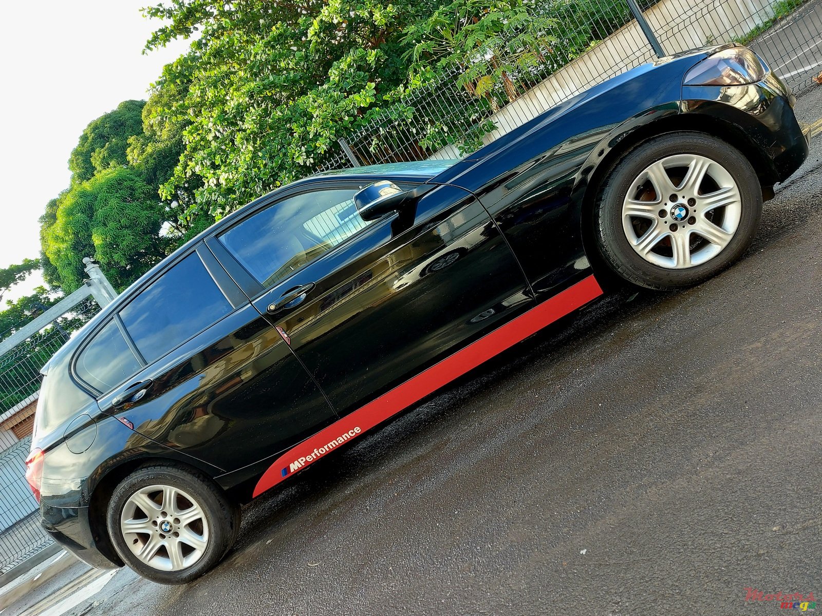 2011' BMW 116 Dorigine photo #4