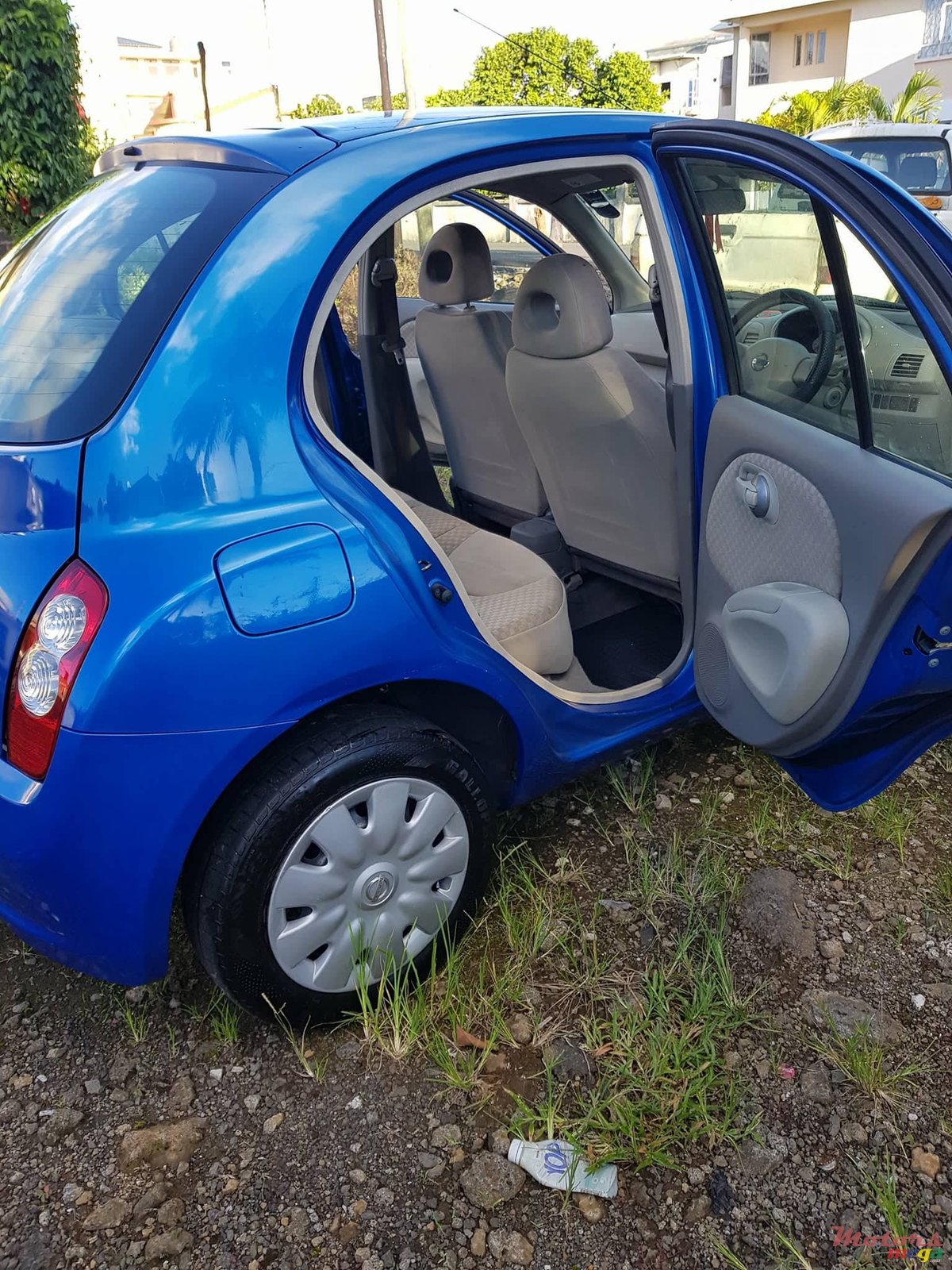 2011' Nissan March photo #2