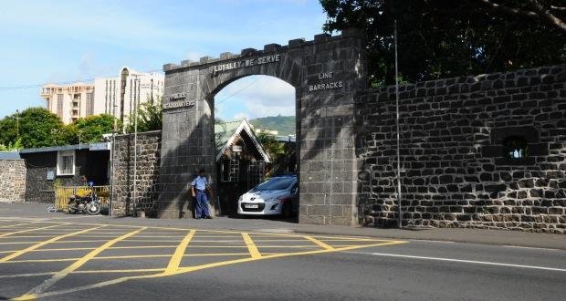 Casernes centrales, à Port-Louis