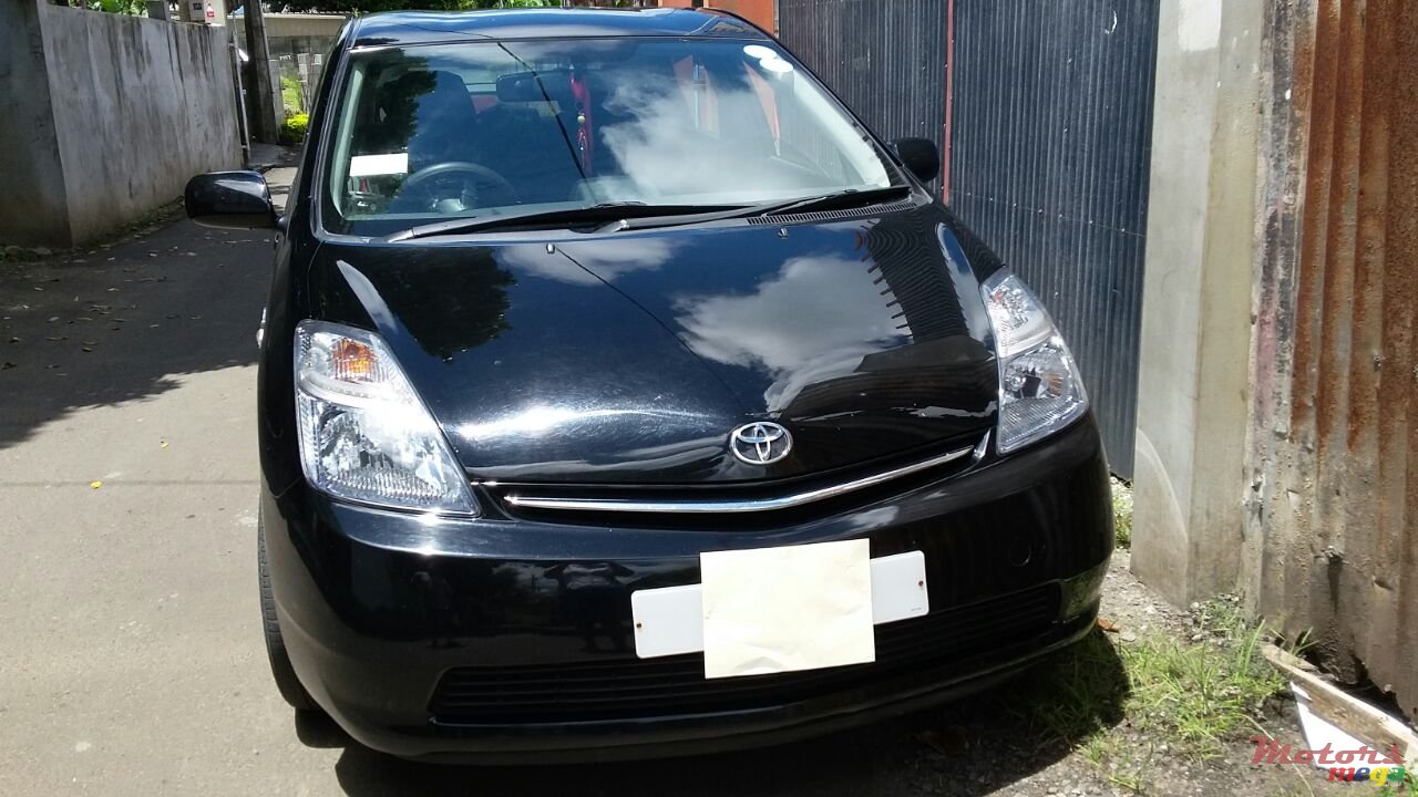 2008' Toyota Prius Plug-in Hybrid photo #1