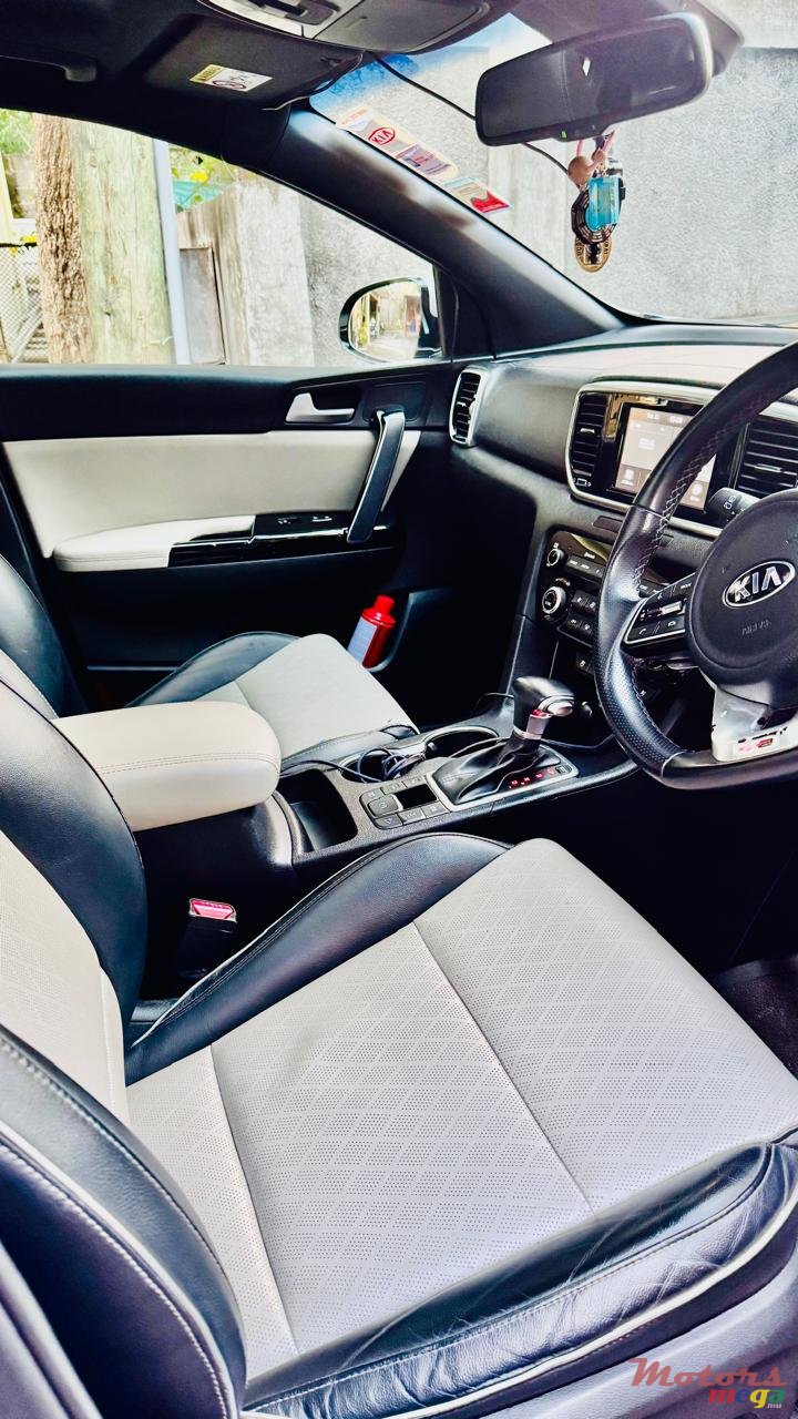 2019' Kia Sportage GT Line AWD photo #1