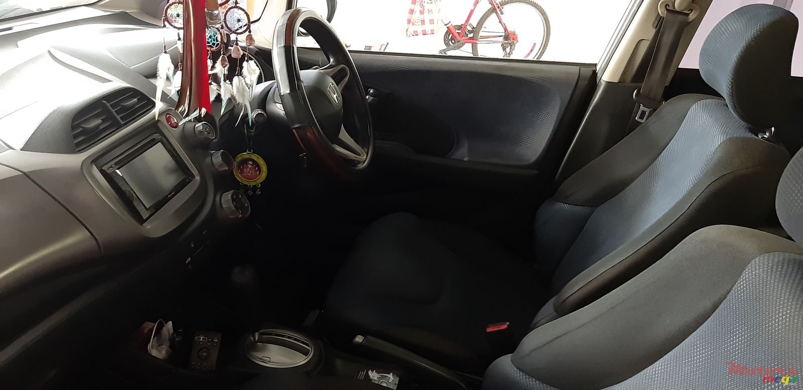 2011' Honda Fit photo #3