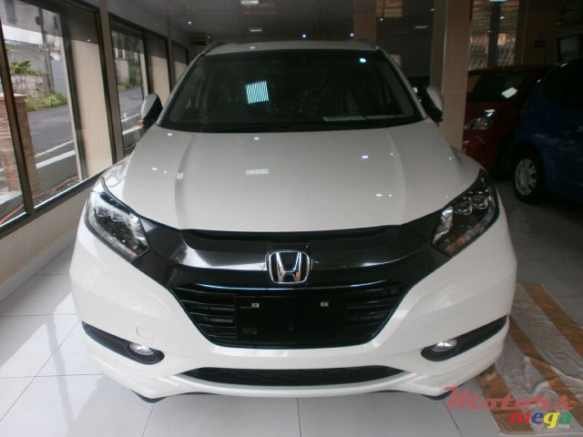2014' Honda vezel photo #1