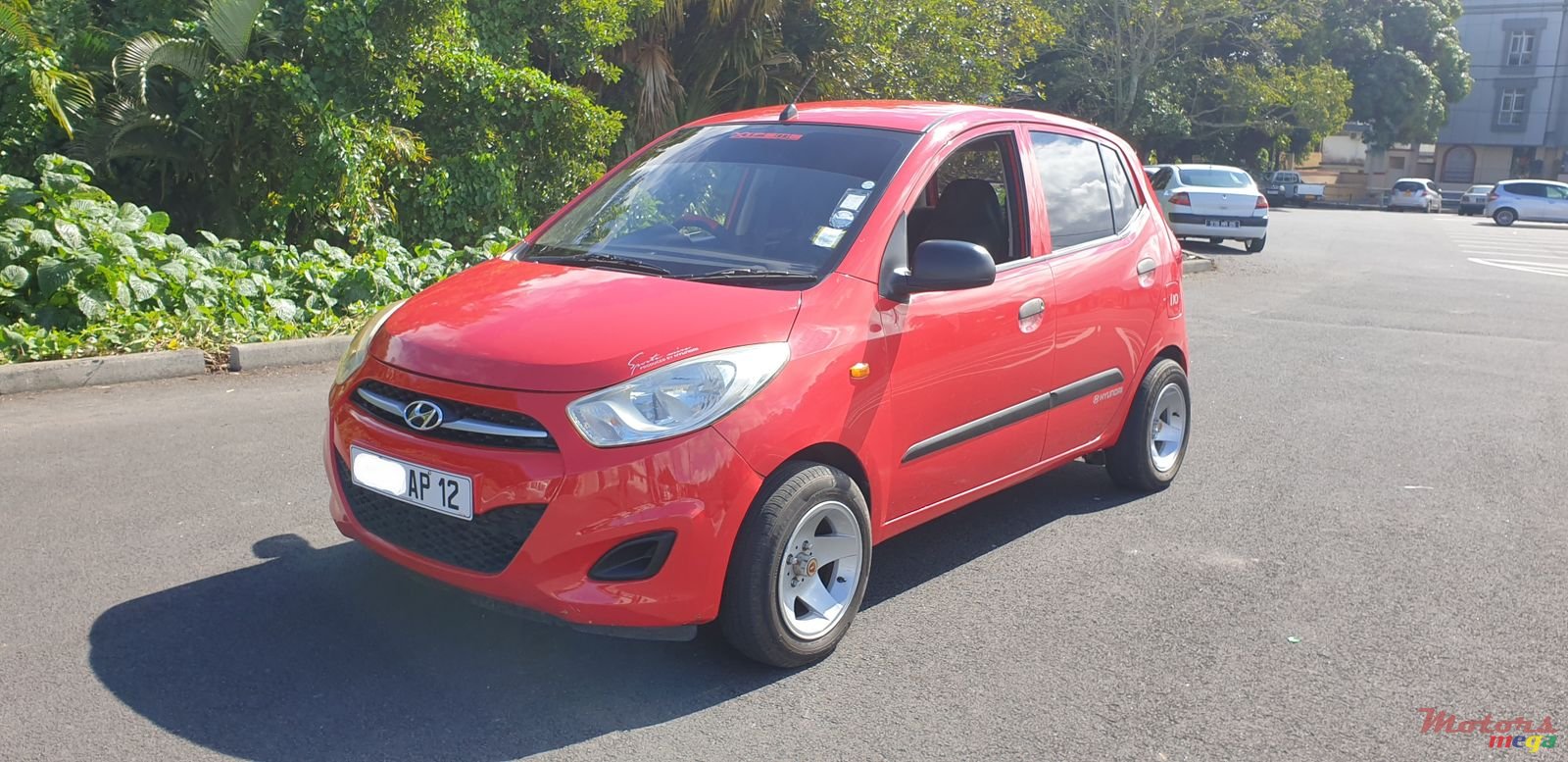 2012' Hyundai i10 photo #1