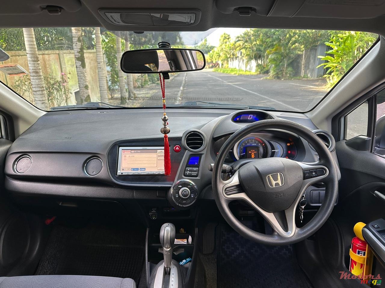 2011' Honda Insight photo #7