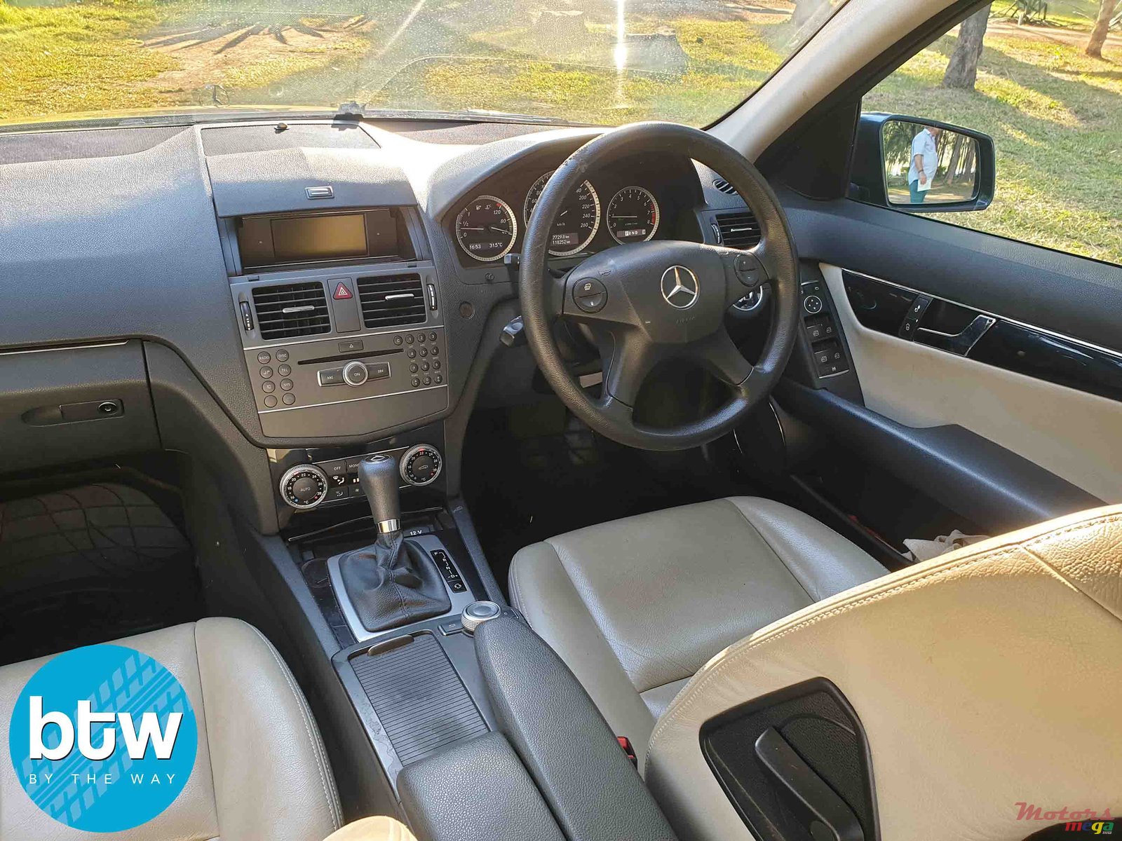 2010' Mercedes-Benz C-Class 180 photo #4