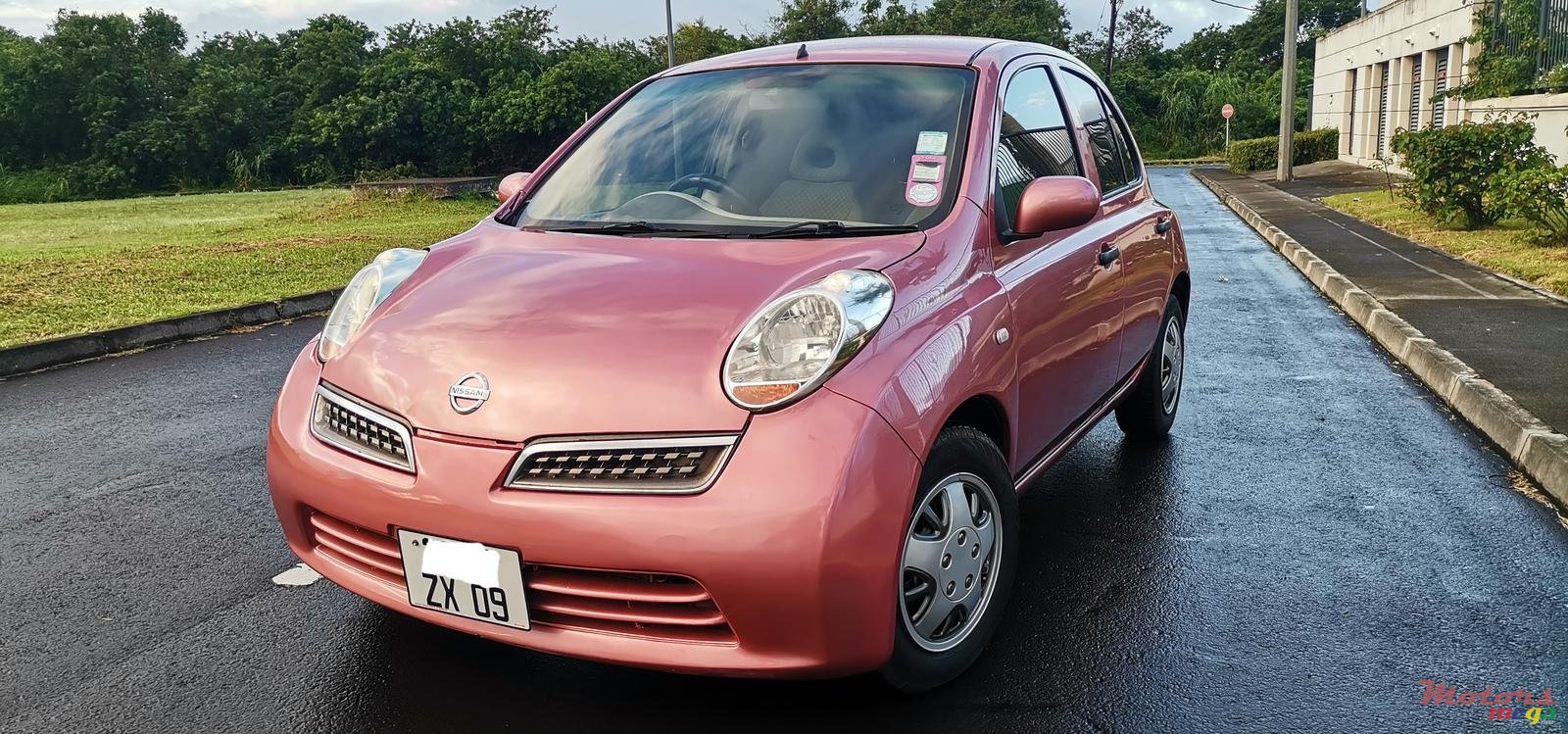 2009' Nissan March photo #2