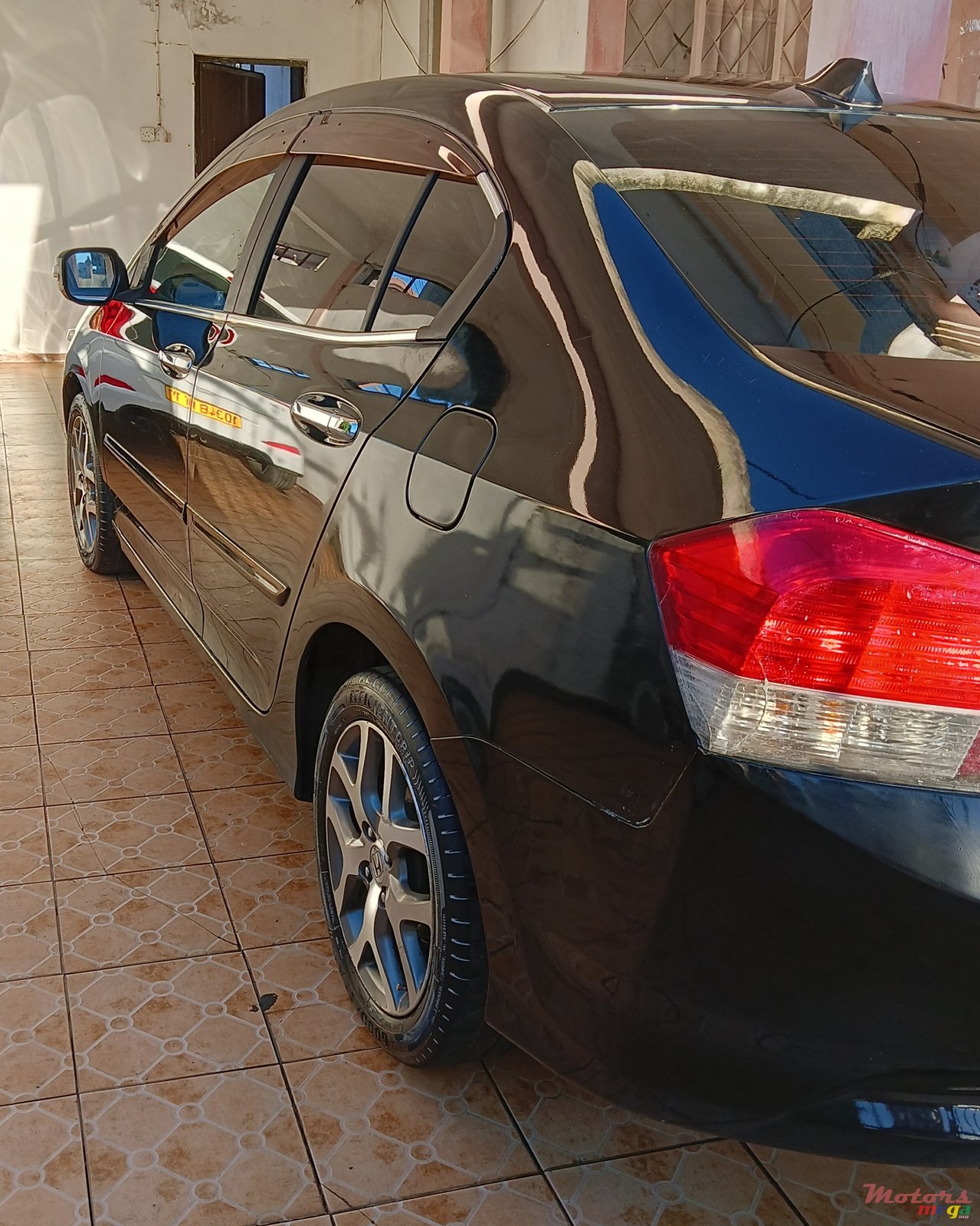 2010' Honda City photo #4