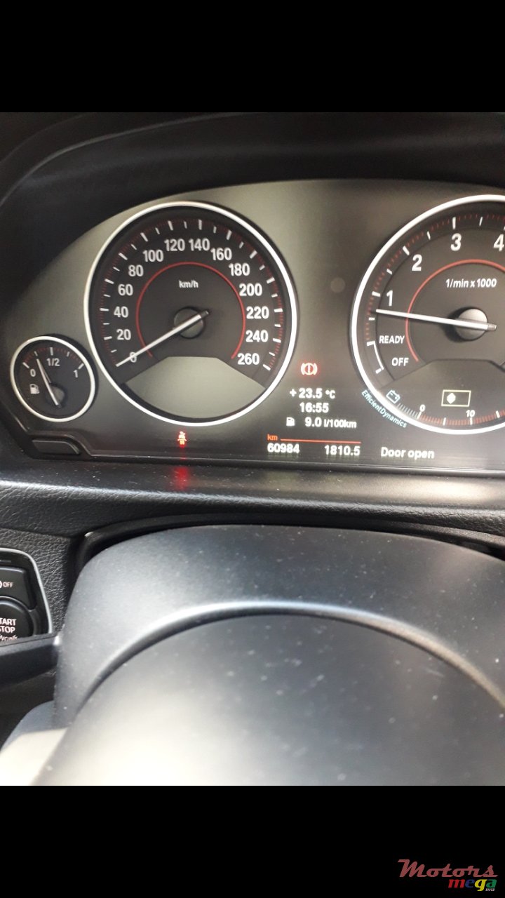 2014' BMW 3 Series Sedan M SPORT photo #6