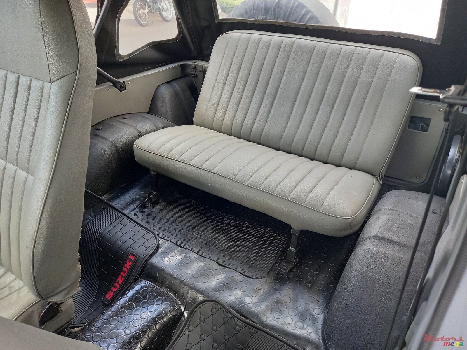 1993' Suzuki Samurai OFFROAD 4X4 REFURBISHED photo #5