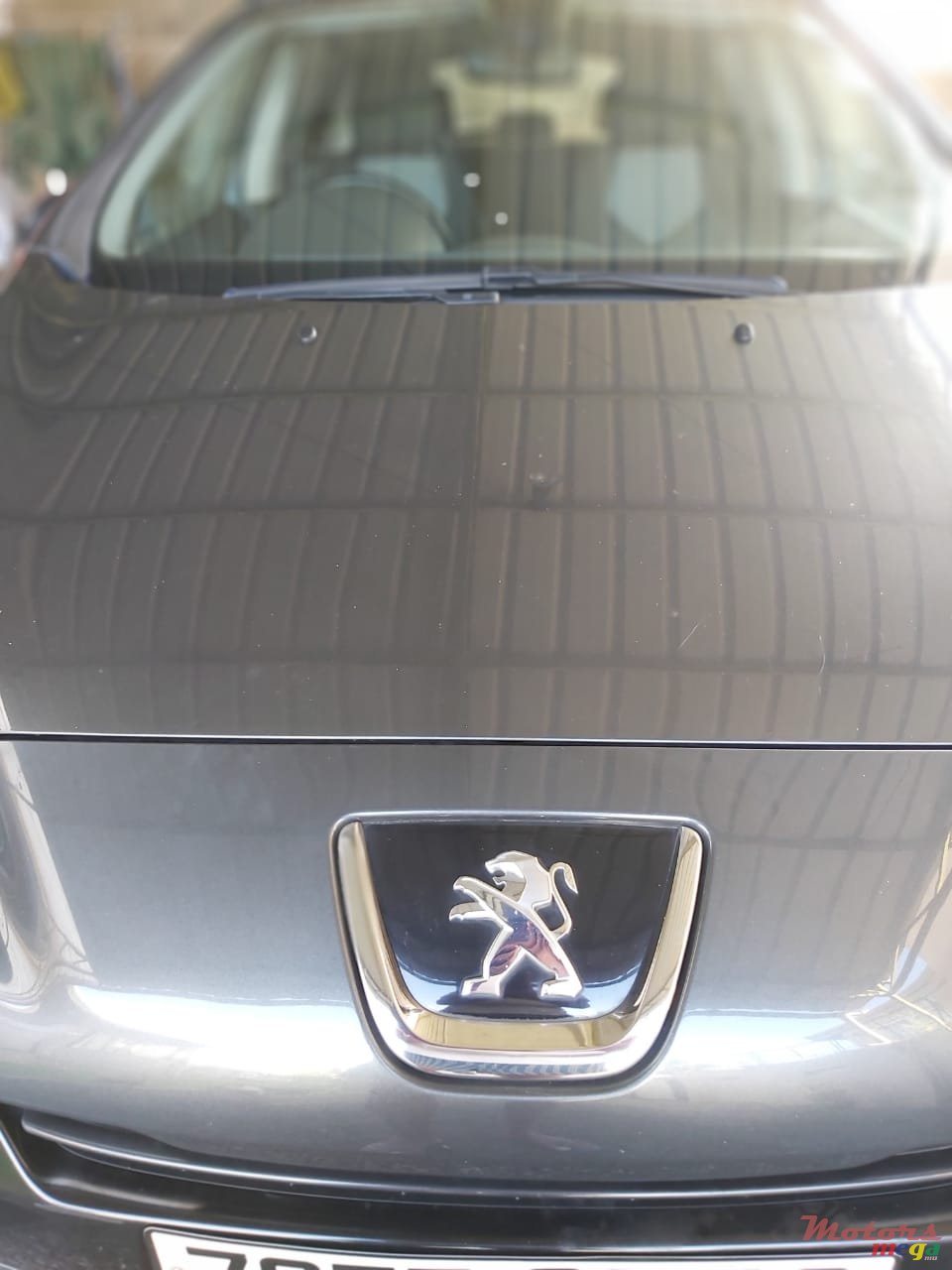 2012' Peugeot 308 photo #2