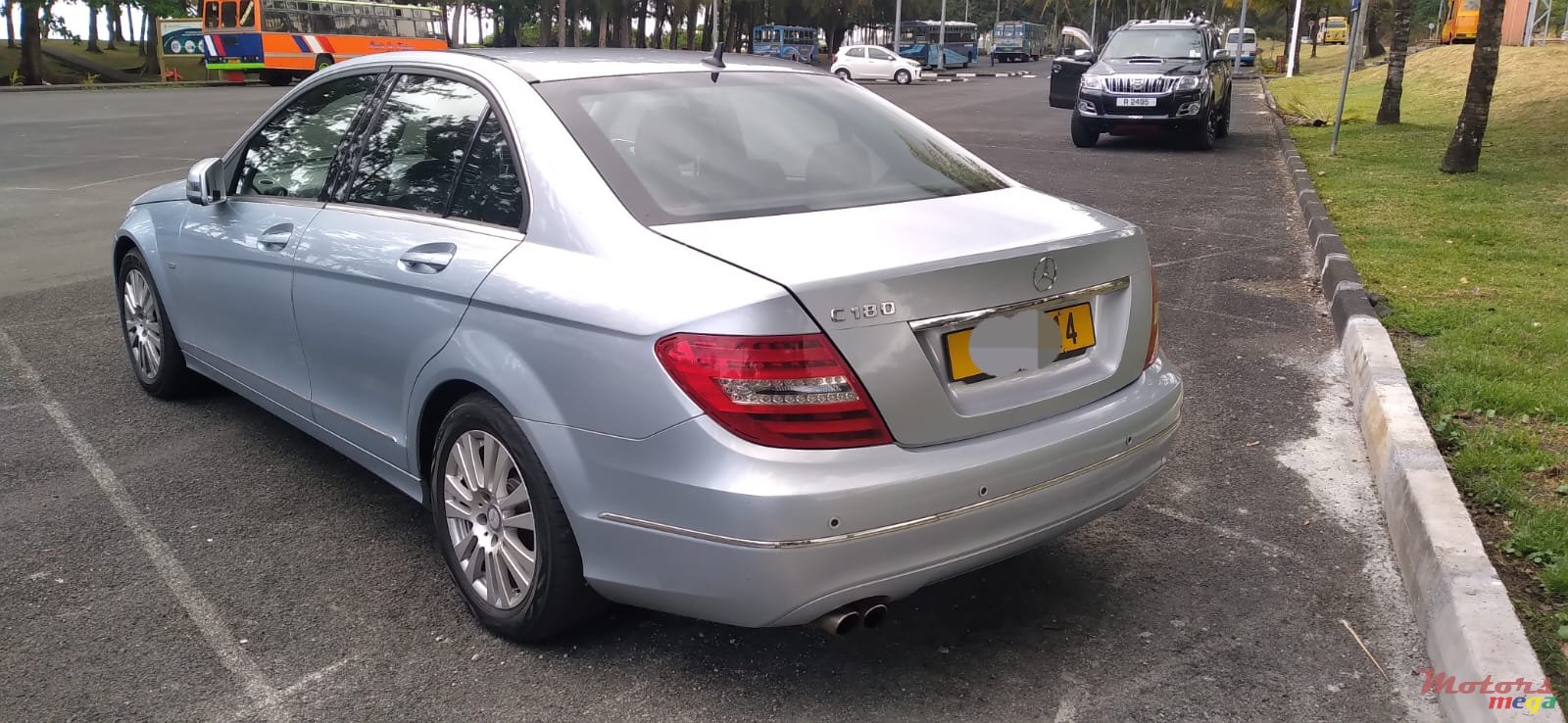 2014' Mercedes-Benz C-Class photo #3