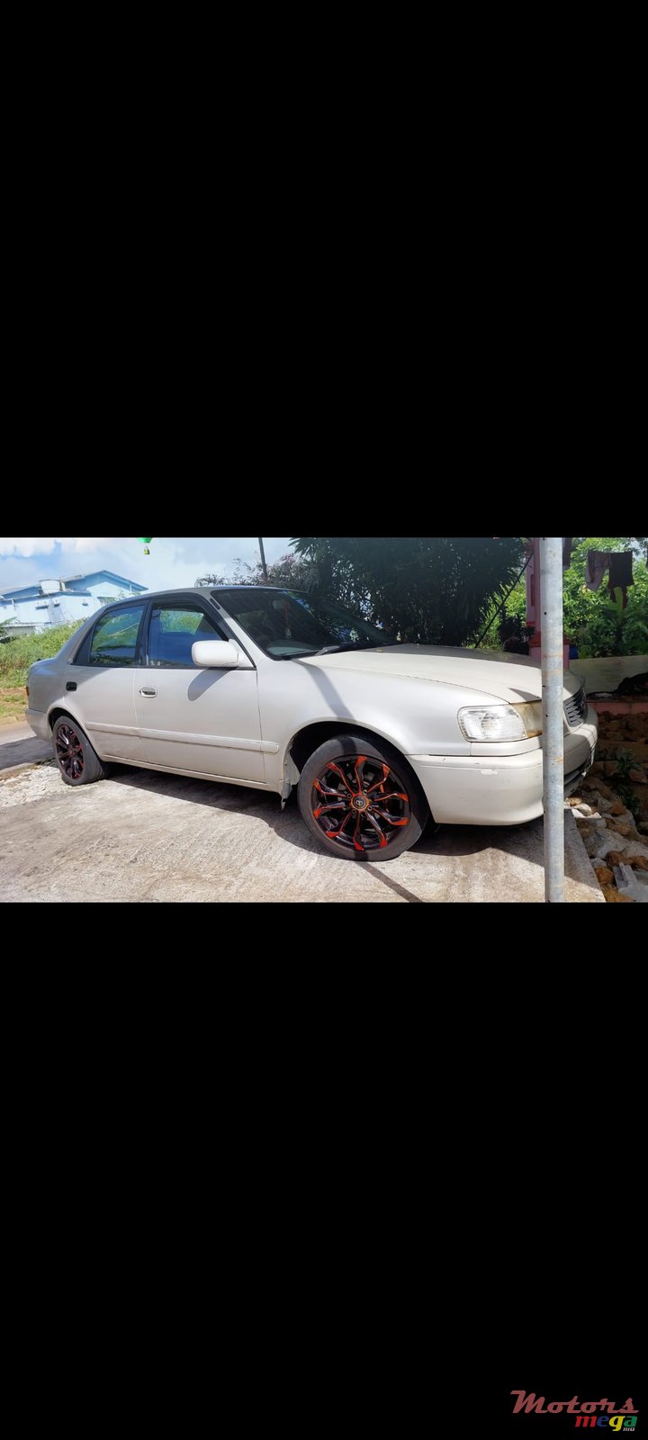 2000' Toyota Corolla photo #1