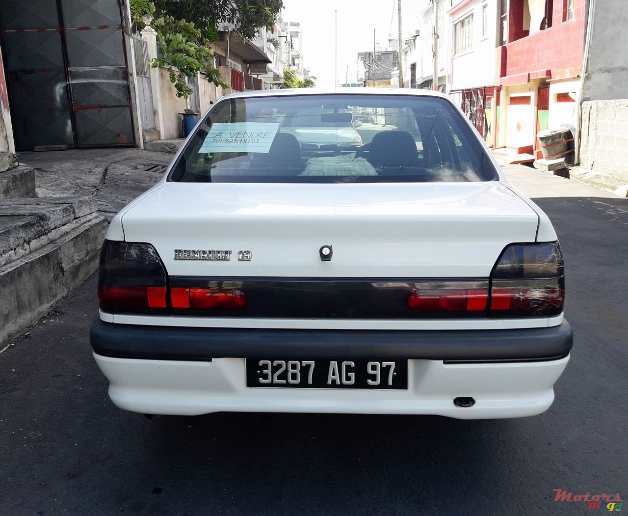 1997' Renault 19 photo #2