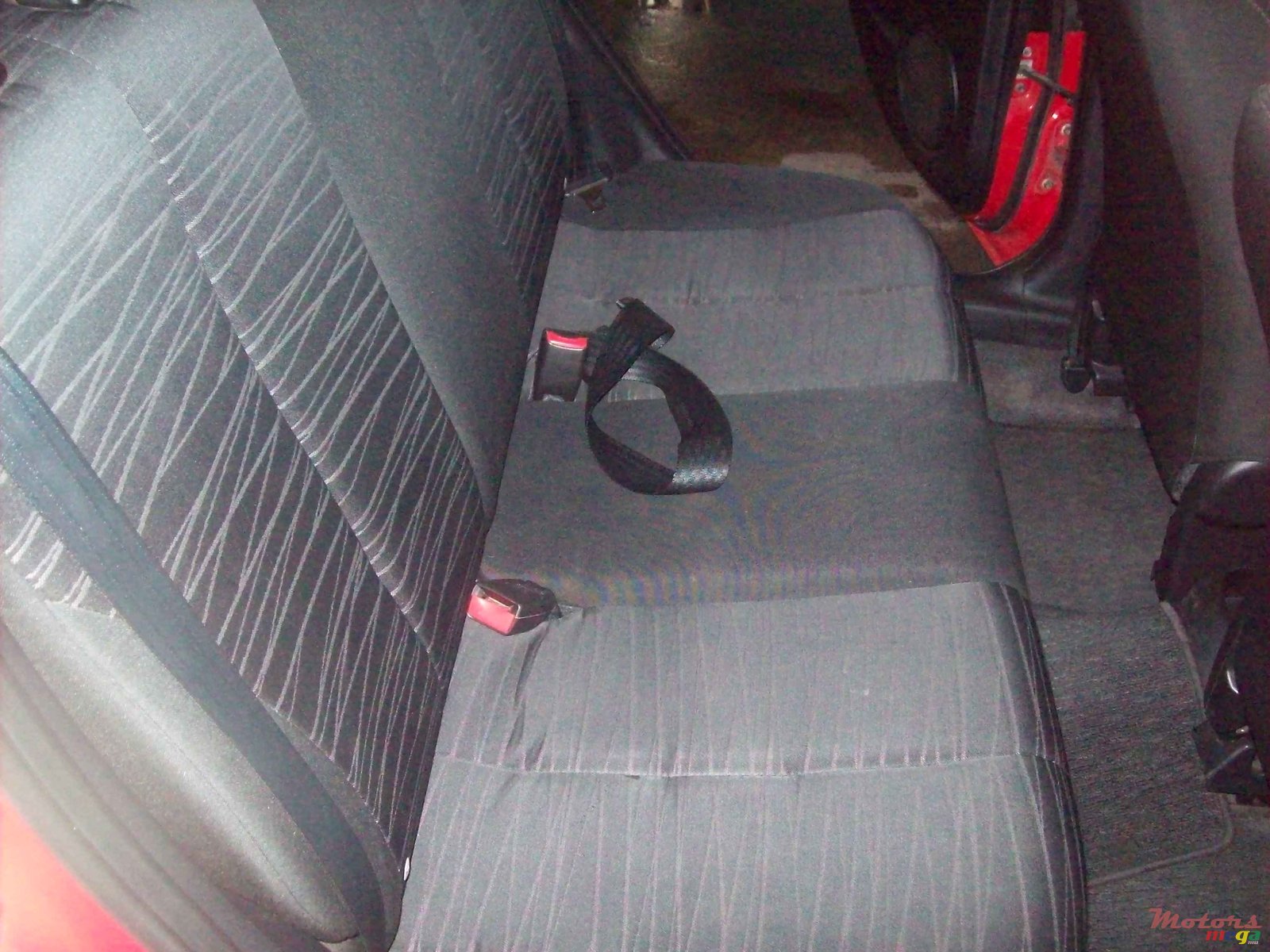 2007' Mazda 2 photo #7