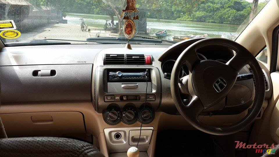 2003' Honda City photo #6