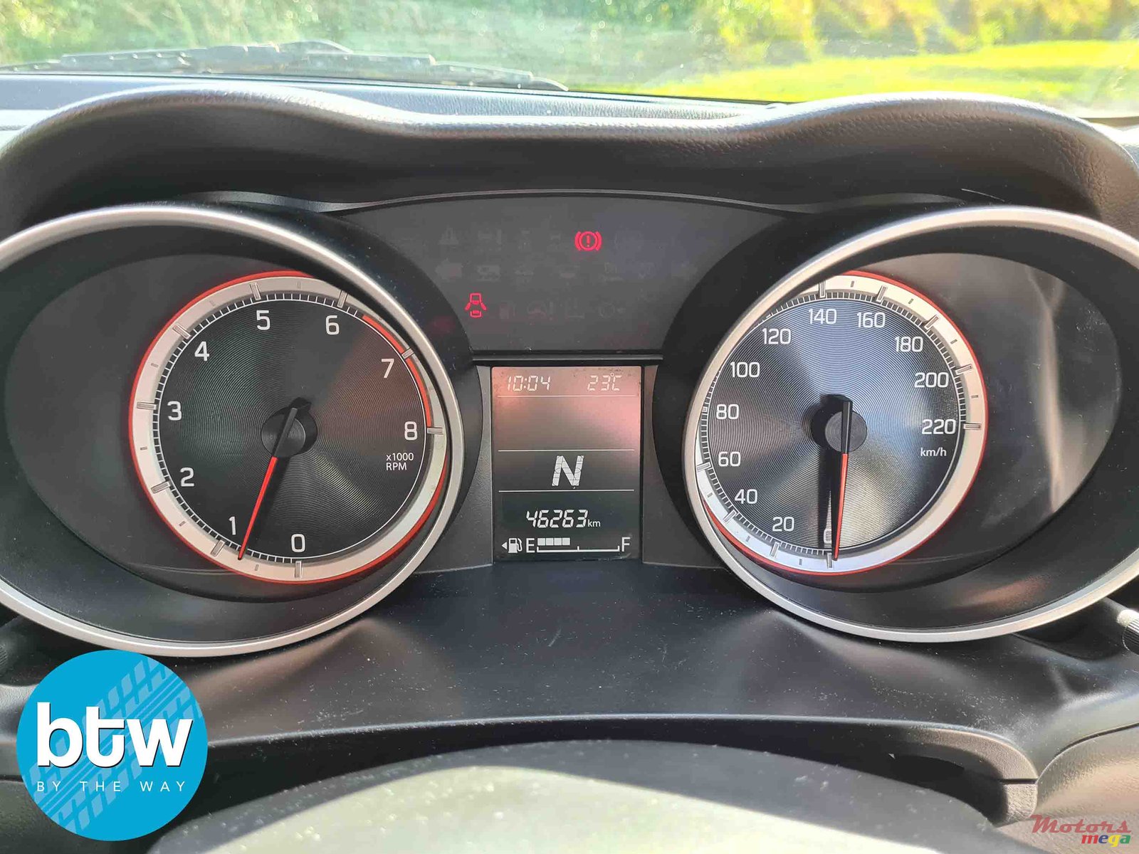 2019' Suzuki Swift photo #7