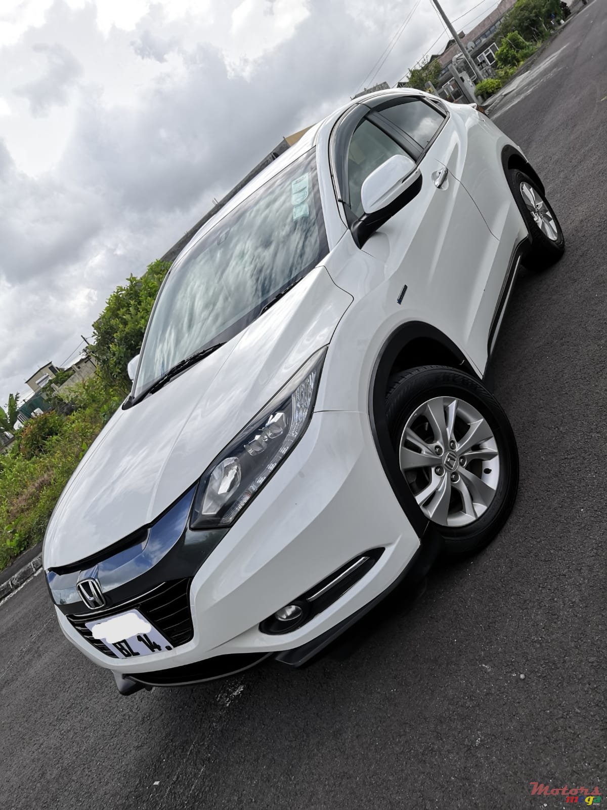 2014' Honda Vezel Z edition photo #1
