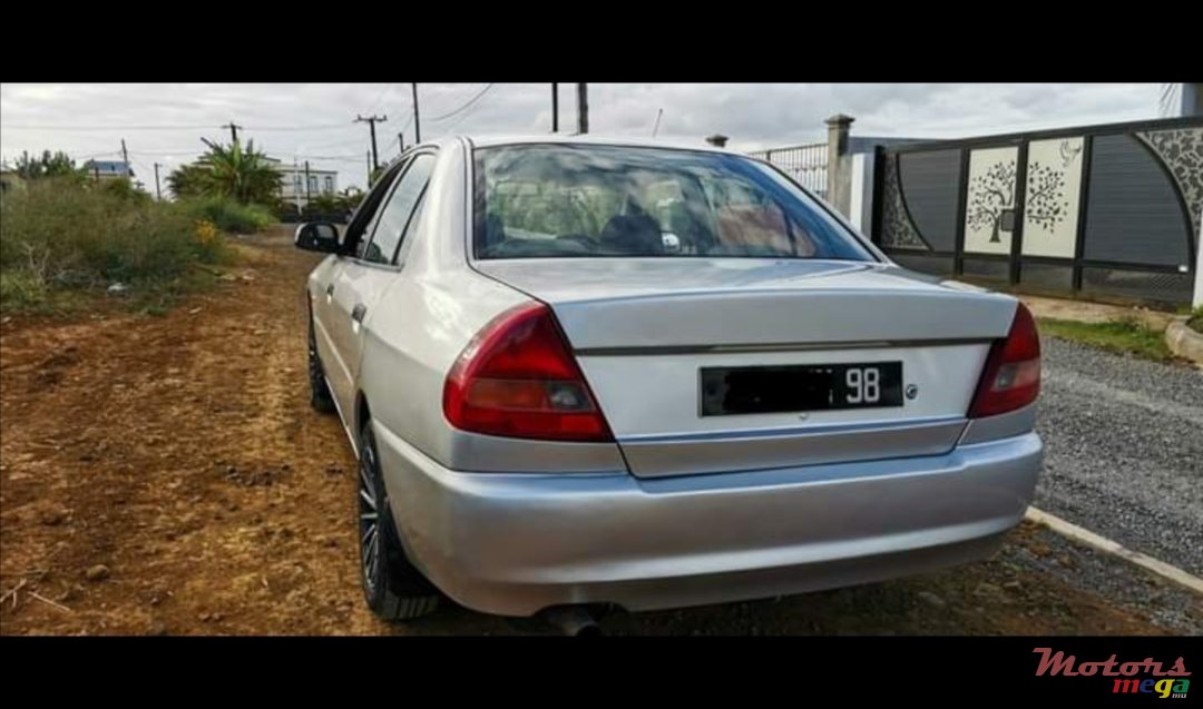 1998' Mitsubishi Lancer CK2 photo #2