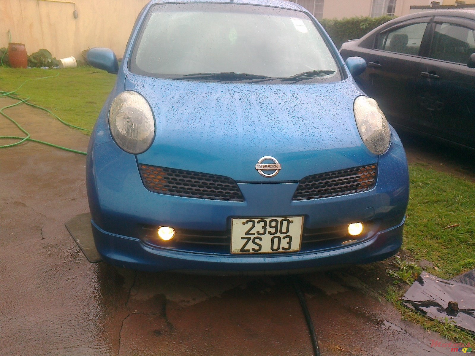 2003' Nissan March AK 12 SR photo #1