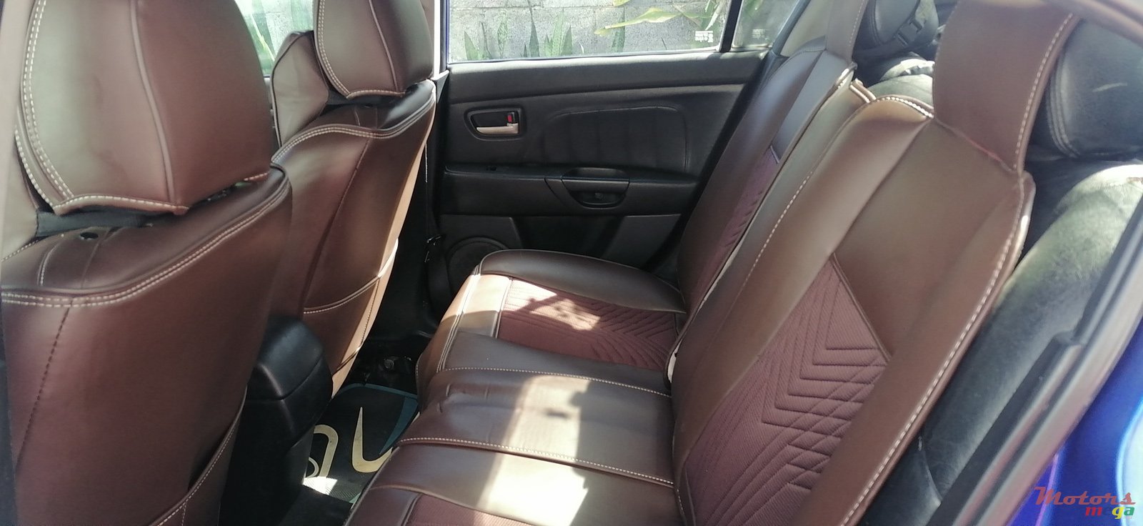 2005' Mazda 3 photo #5