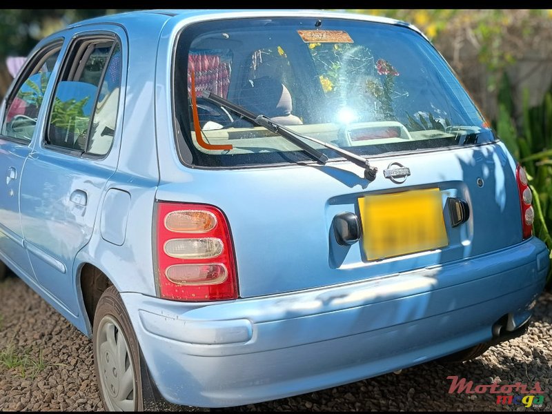 2000' Nissan March photo #2