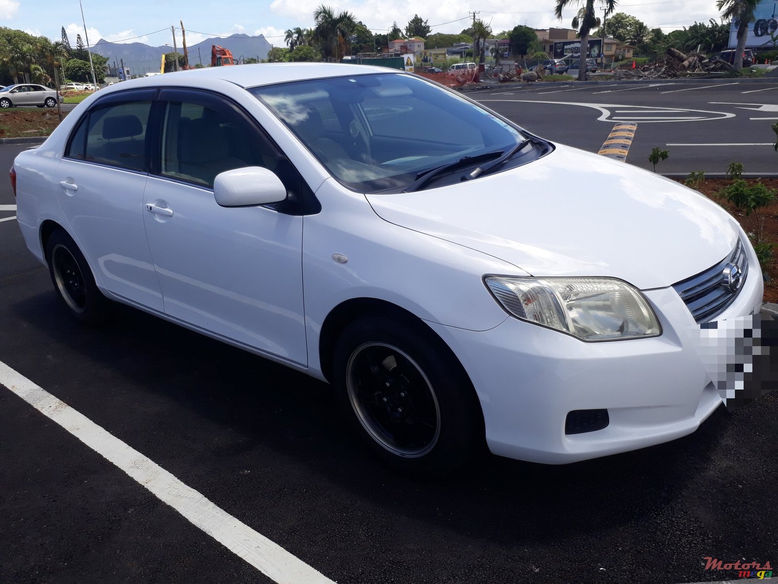 2008' Toyota Axio photo #1