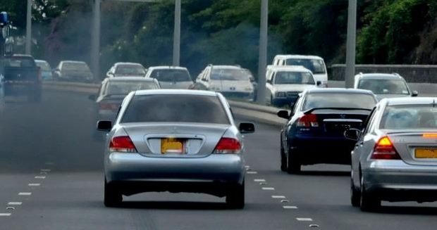 Cabinet : Des mesures prises contre les véhicules fumigènes