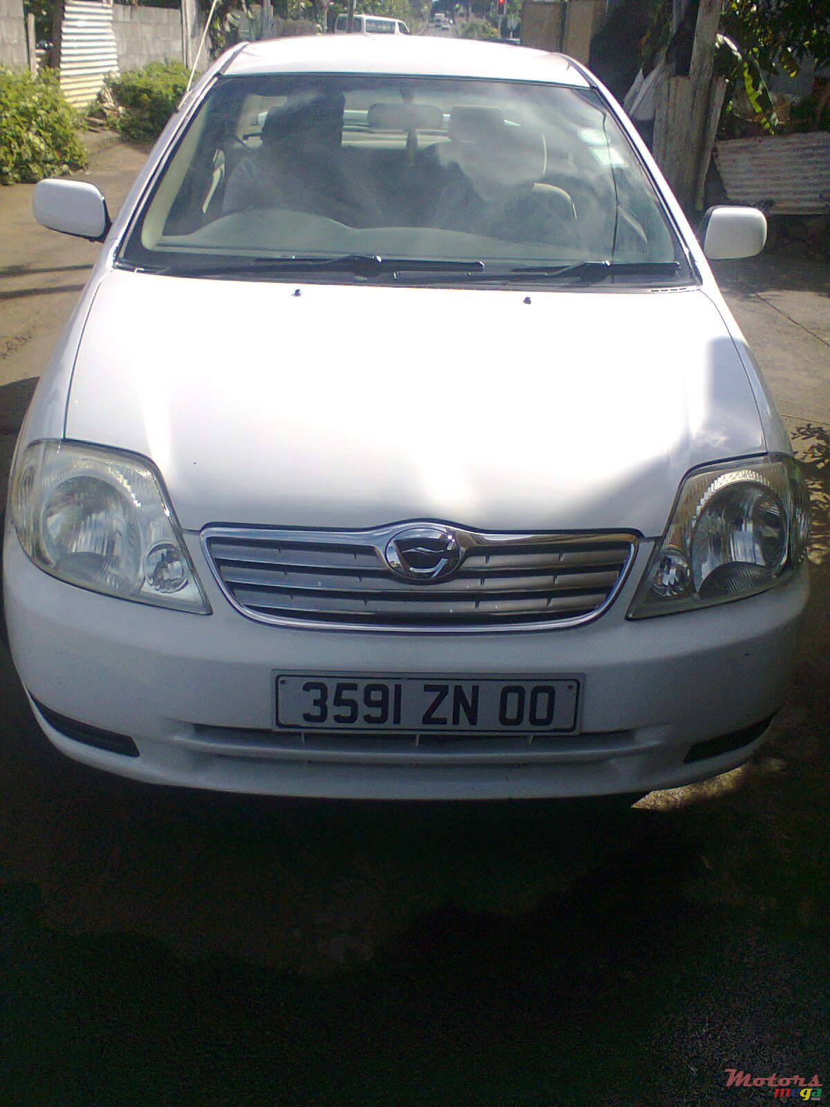 2000' Toyota Corolla photo #1