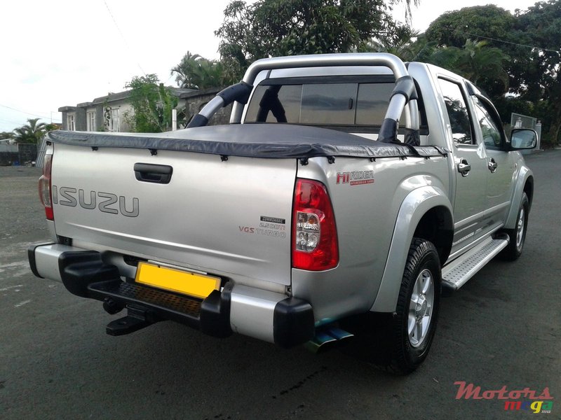 2008' Isuzu KB 250 (4x2 Hi-Trail) photo #3