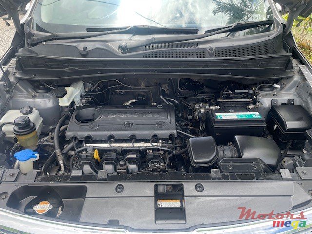 2011' Kia Sportage photo #6