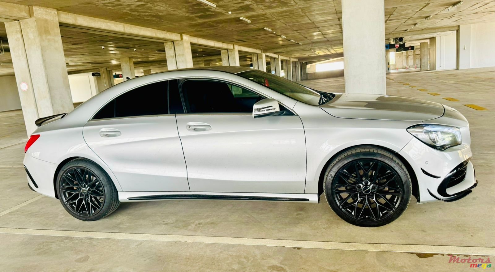 2016' Mercedes-Benz CLA 200 Kit CLA 45 photo #3