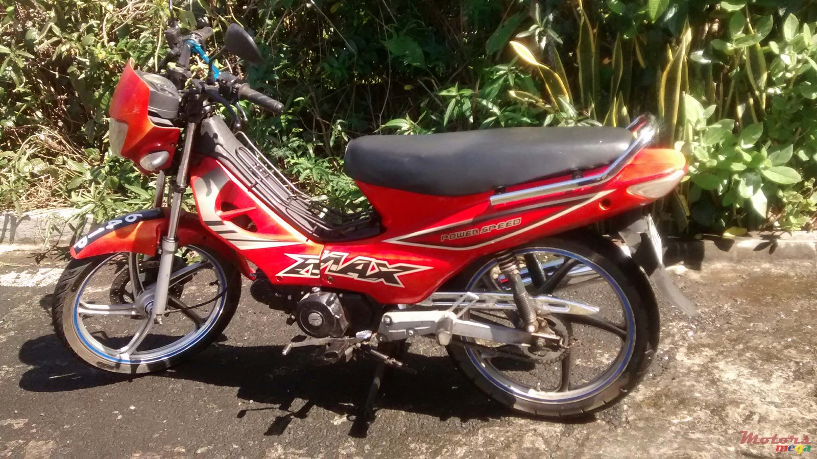 2005' Delta Body cover modified photo #3