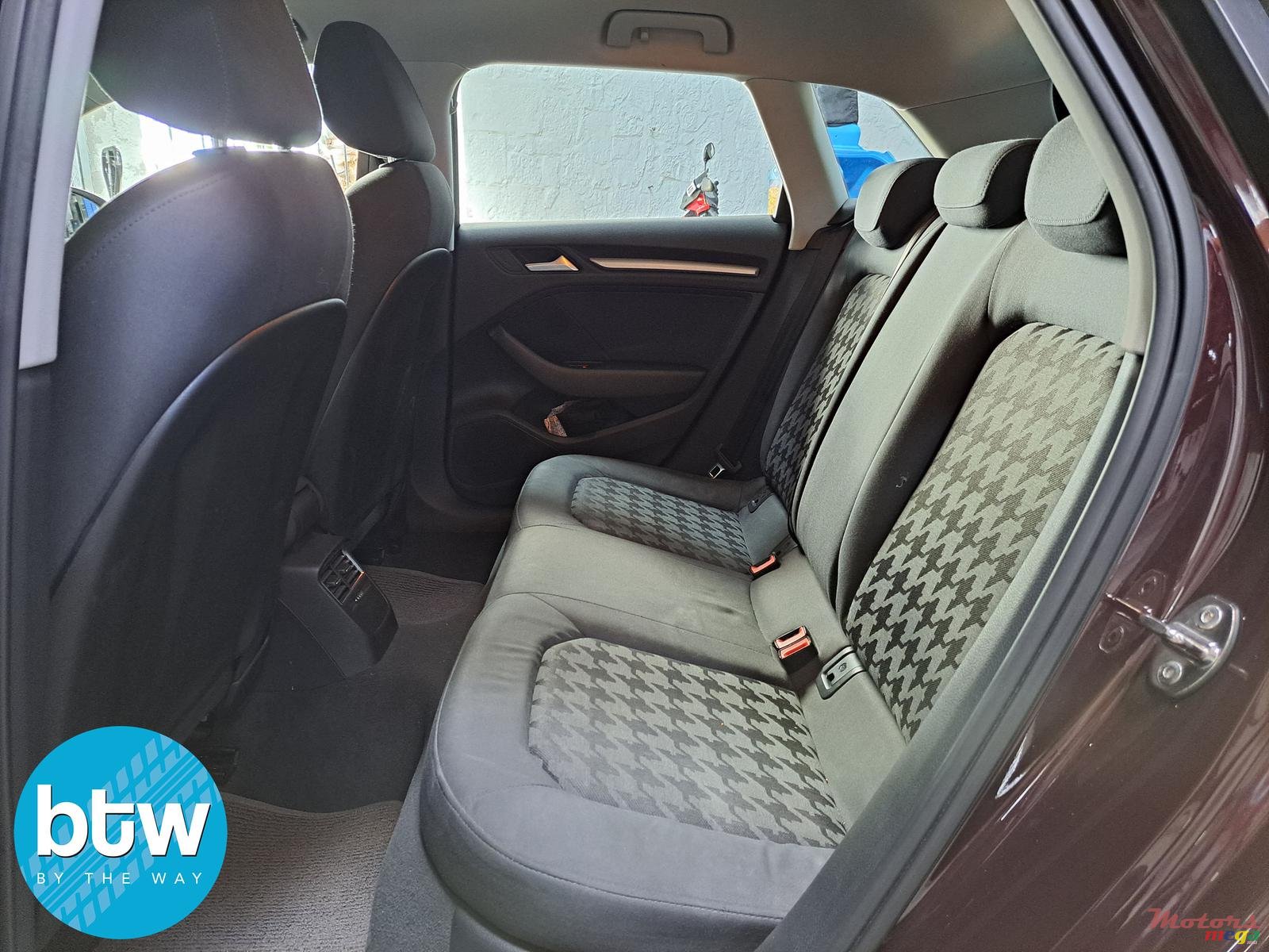 2015' Audi A3 photo #4