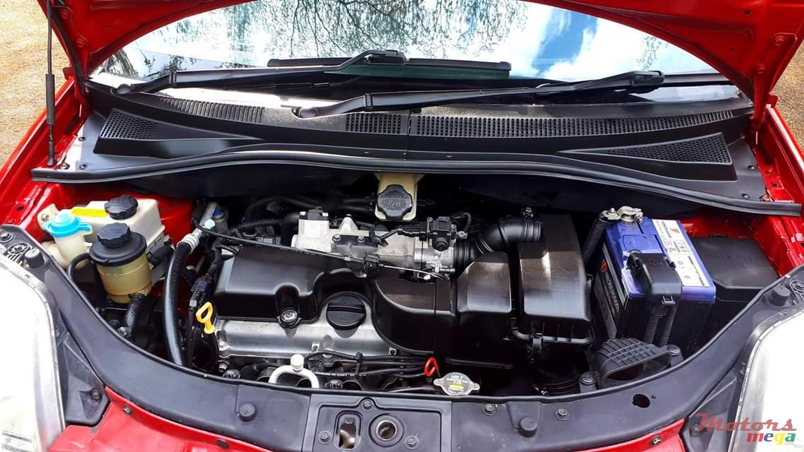 2005' Kia Picanto photo #7