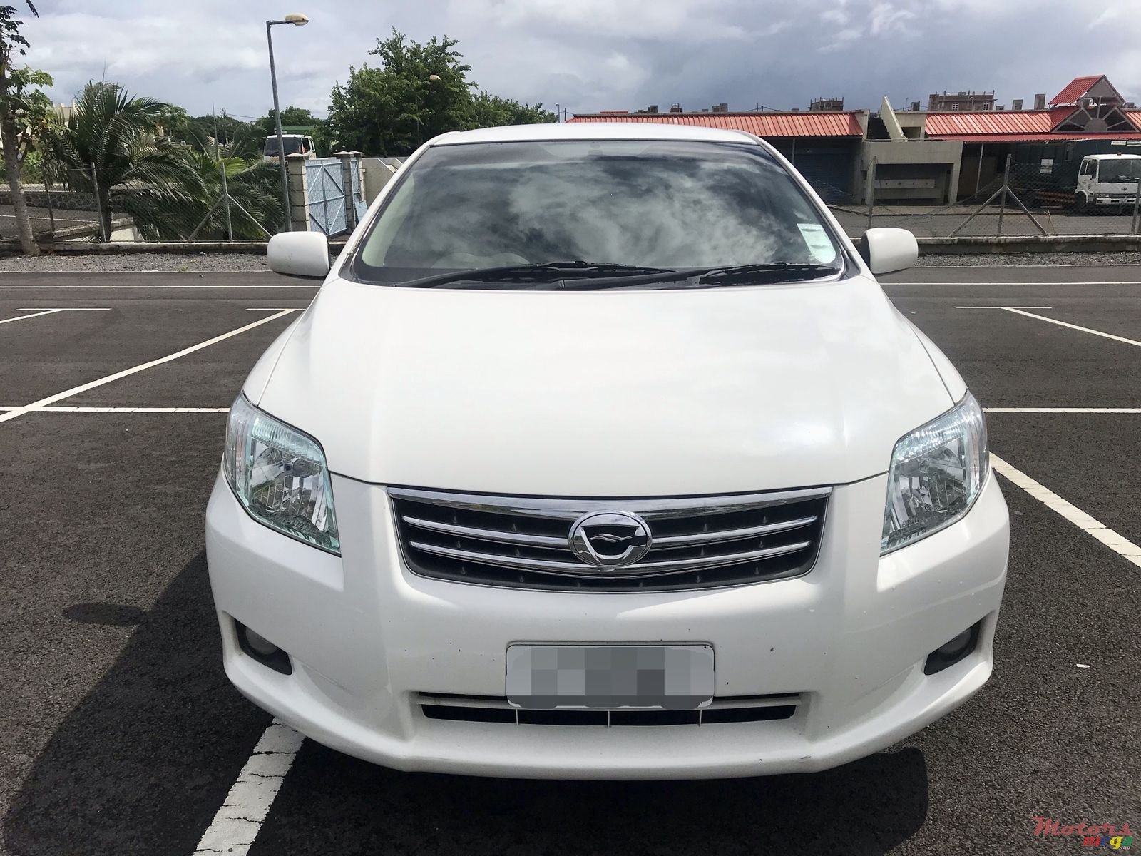 2009' Toyota Axio photo #1