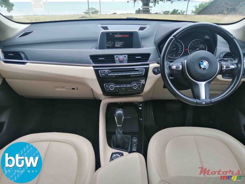 2016' BMW X1 sDRIVE photo #5